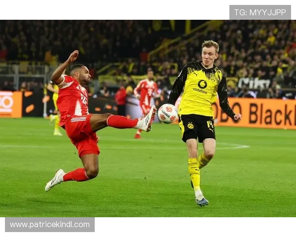 德甲豪门对决：拜仁、 Dortmund激烈角逐，谁将掌控德国足球霸主地位？